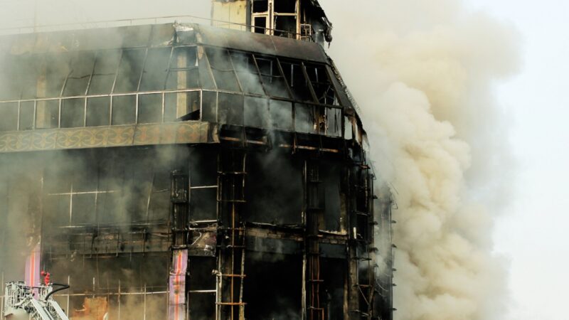 Pożar w hali produkcyjnej Teksid Iron Poland – ewakuacja i straty finansowe