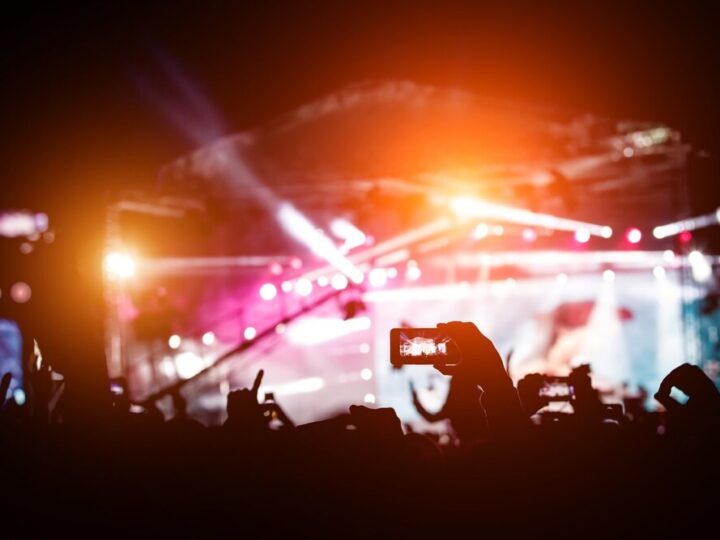 Festiwal Granatowe Góry: Deszcz nie przeszkodził w literackich emocjach