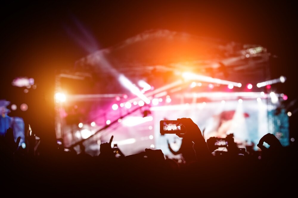 Festiwal Granatowe Góry: Deszcz nie przeszkodził w literackich emocjach