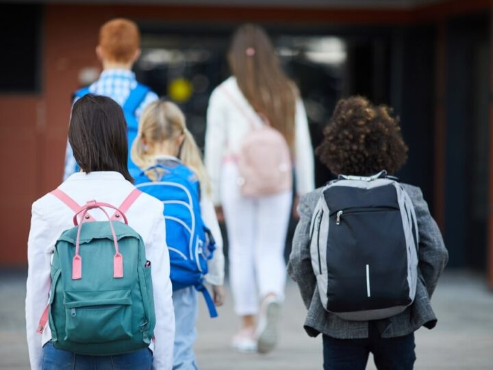 Pływające zajęcia dla uczniów szkół w Wiśle
